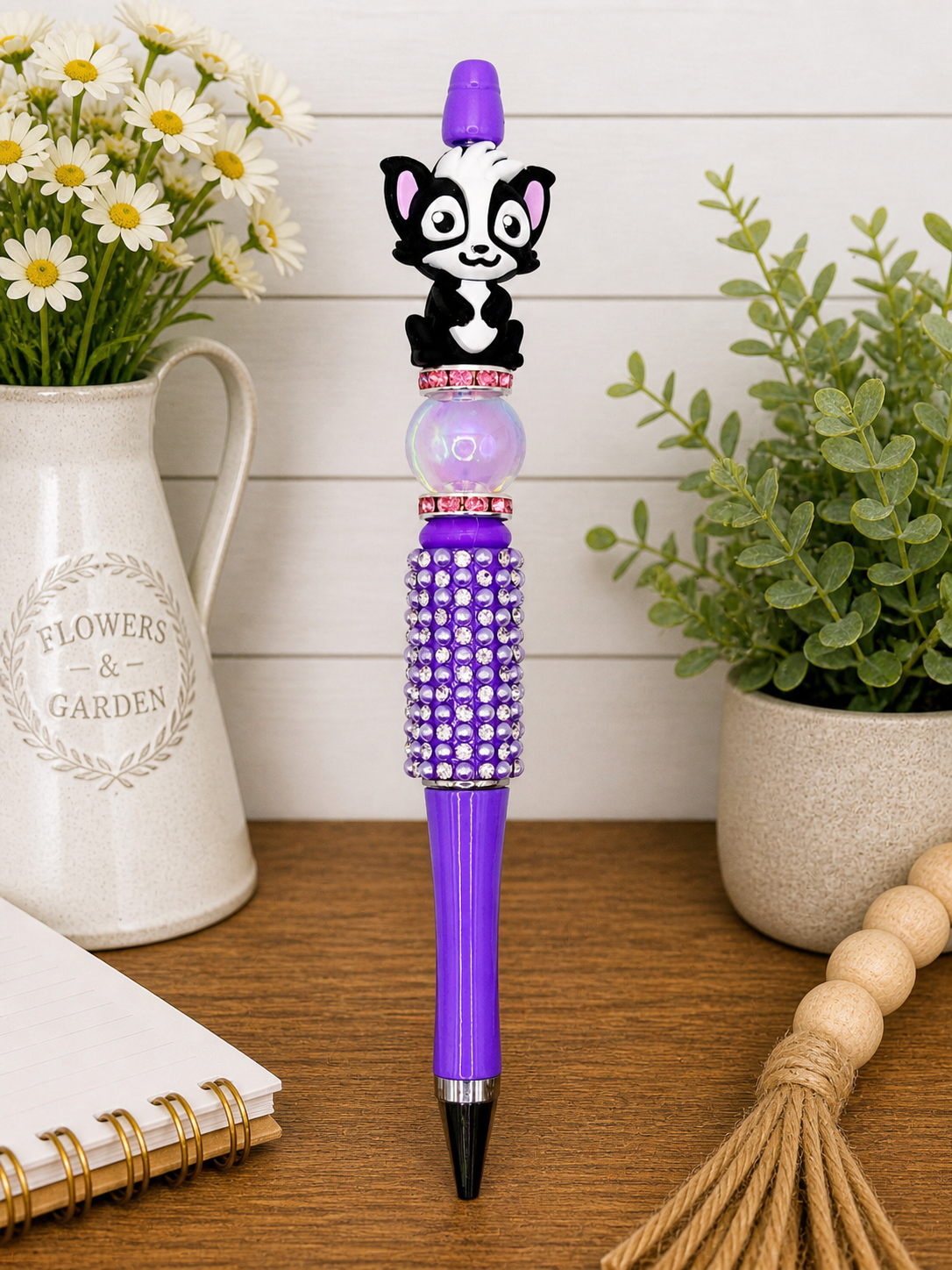 Skunk- Pen